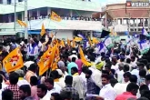 TDP Vs YSRCP fight, TDP Vs YSRCP in Vinukonda, clash between ysrcp and tdp supporters in vinukonda, Vinukonda politics