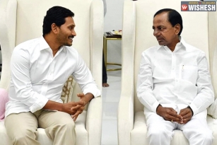 YS Jagan Seeks KCR&#039;s Help