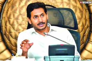 YS Jagan Seeks Rs 1000 Cr Flood Relief Fund From Centre