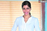 Anny Divya latest, Anny Divya latest, telugu girl turns youngest woman commander in the world, Pilot