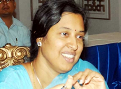Srilakshmi produced before court, to be taken to court again