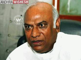 Congressman Mallikarjun Kharge new Railways Minister