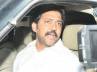 Vangaveeti Radhakrishna, Paritala, ysr cong welcomes vallabhaneni to join the party, Vangaveeti radha