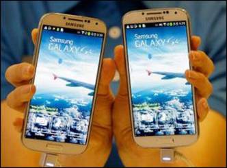 Samsung launches Galaxy S4 in India, Rs 41,500
