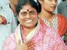 YS Vijayalakshmi, chenetha deeksha, vijayamma receives grand welcome, Chenetha deeksha