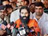 ramdev, mobile snatchers, mobile snatchers on a spree at ramlila maidan, Ramdev baba