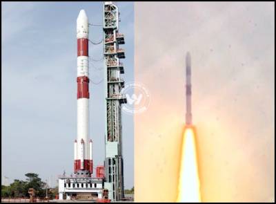 ISRO&#039;s PSLV-C23 takes off