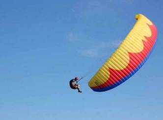 Indian Paraglider dies a tragic death