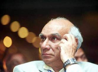 &quot;58th Idea Filmfare Lifetime Achievement Award&quot; to Late filmmaker Yash ji