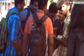 viral videos, viral videos, prank beggar with an iphone, Beggar
