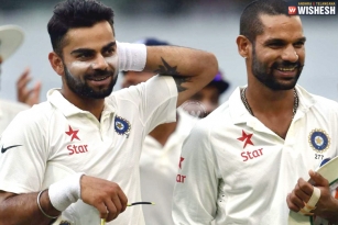 Do not pressurize Dhawan - Kohli