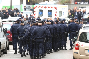 Video: Moment of terror attack in Paris