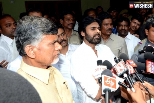 Pawan Kalyan campaigns for TDP-BJP in Warangal bypolls!