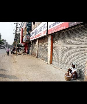 Telangana bandh evokes good response