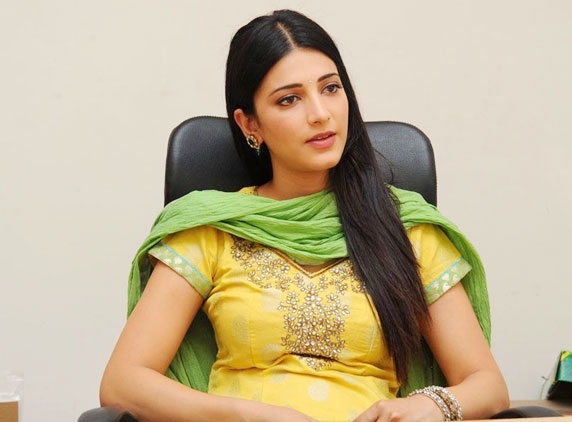 Sruthi Hassan, busy with her own set of films...