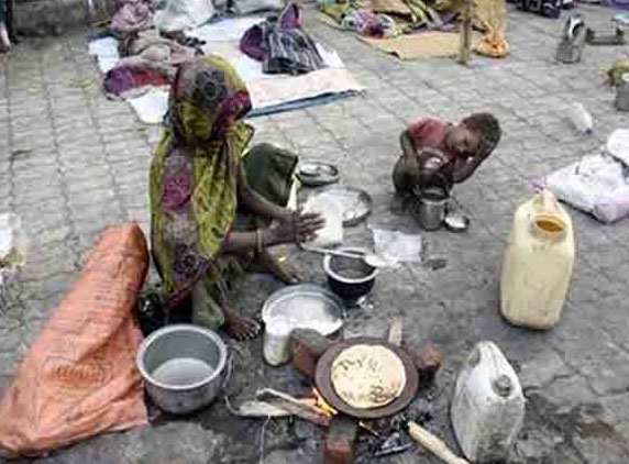 Poverty level in India declines: report