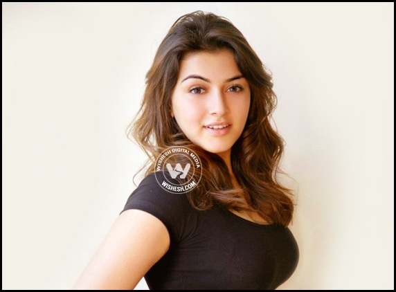 Hansika makes a massy choice