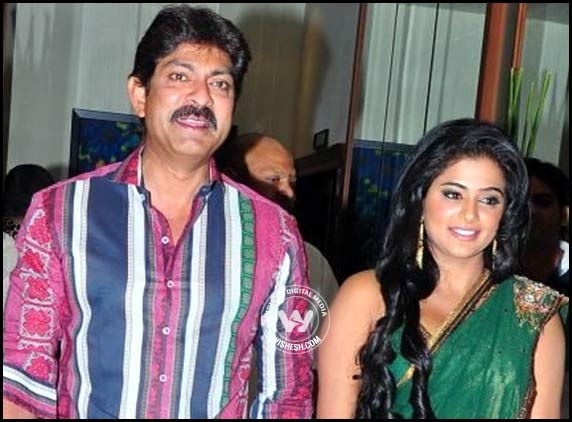 Priyamani, Jagapathi Babu chemistry continues off sets