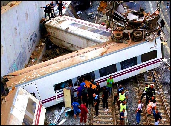 Spain train derailment kills many