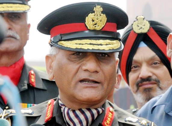 Antony orders CBI probe into  VK Singh&#039;s charges 