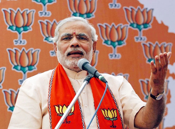 Modi praises Didi, slams Prime Minister