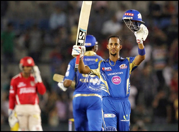 Mumbai Indians still hope for Playoffs