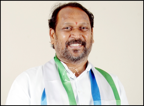Konathala resigns to YSRCP