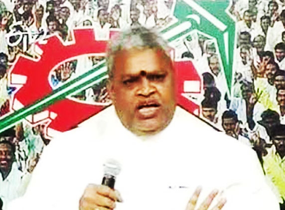 Govt tried to avoid Vijay Sai arrest: Yerram Naidu