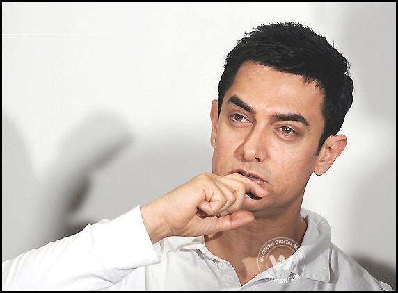 Did Aamir promote homoerotic?