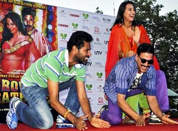 Akki-Sonakshi Rowdy Rathore on road to 100 Cr