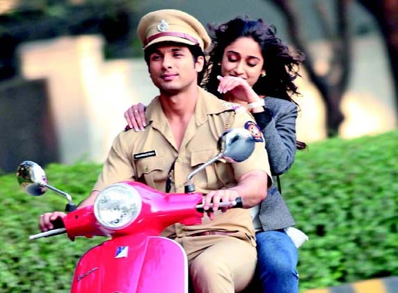 Shahid's concern towards his pals...