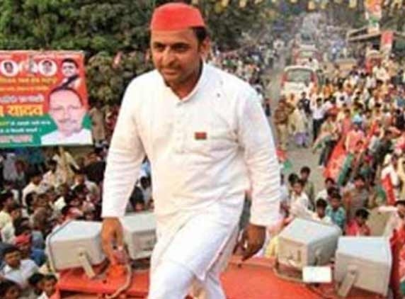 Akhilesh Yadav commissions a behemoth park