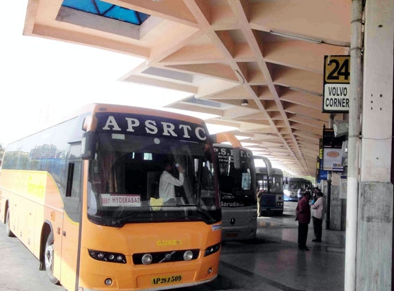 Spl buses to Badhrachalam