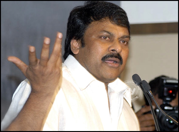 Chiranjeevi to respond to Pawan's speech