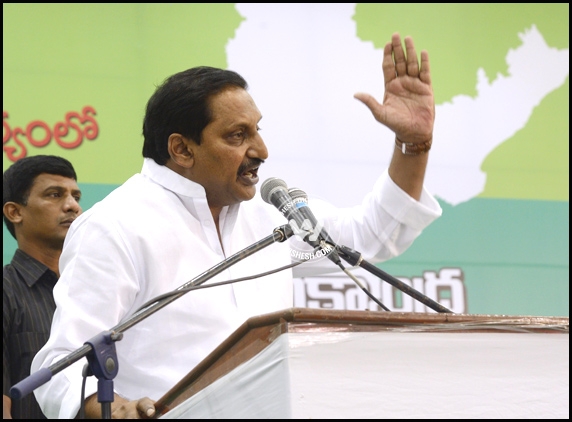 Don't vote for Congress and BJP: Kiran