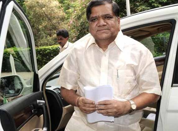 Shettar not ready to give Kaveri