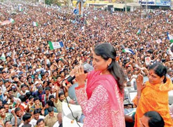 Does Sharmila's walkathon signal 'AP Eves era'!