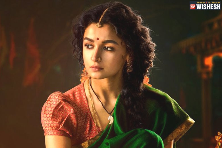 Alia Bhatt shines as Sita from RRR
