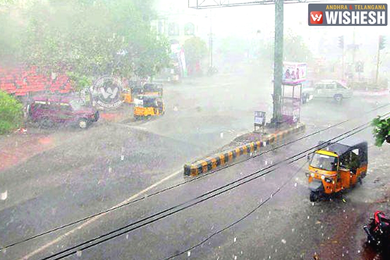 Heavy Rains in Districts in Telangana