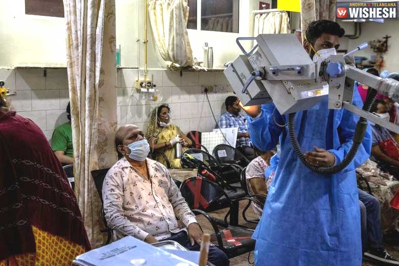 India Reports 41,965 New Covid Cases