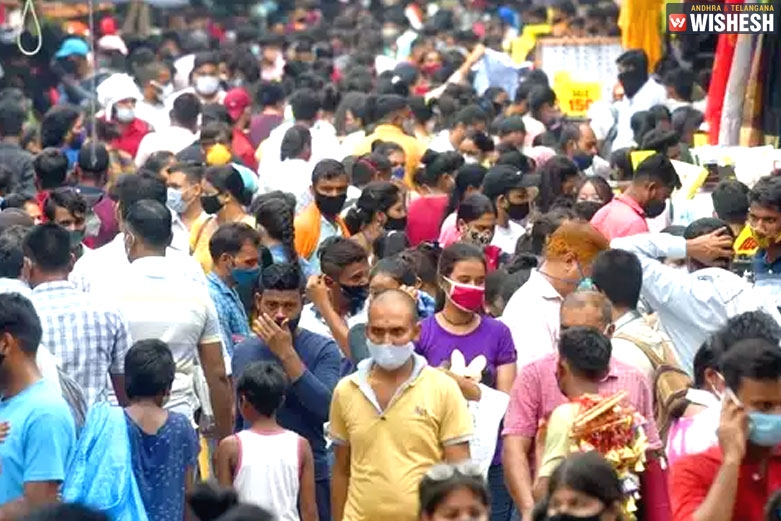 India Reports 30,549 New Covid Cases