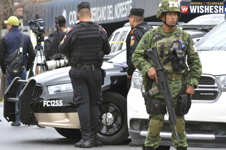 Mexico: 15-Year-Old Shoots his Classmate & Teacher, Kills Himself