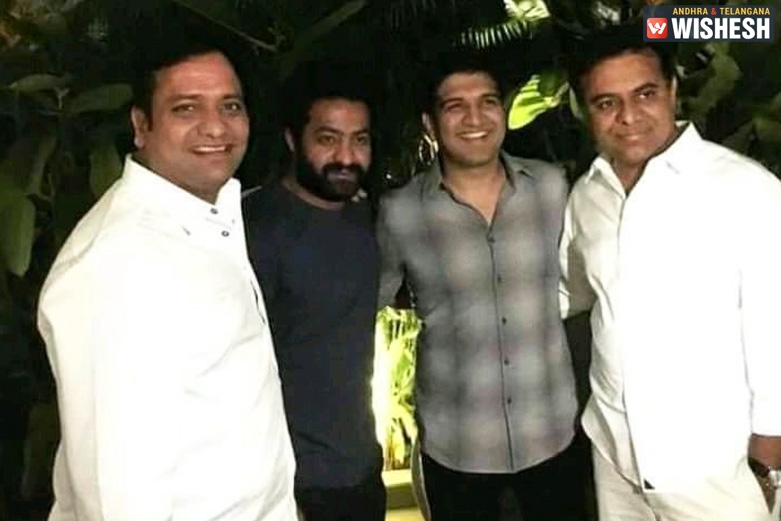 NTR And KTR's Picture Viral On Internet