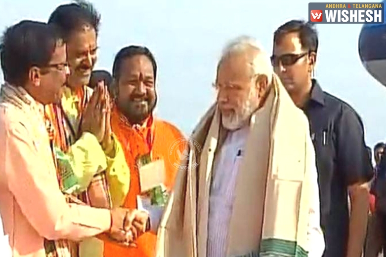 PM Narendra Modi Arrives In Bhubaneshwar For BJP National Executive Meet; Live Updates