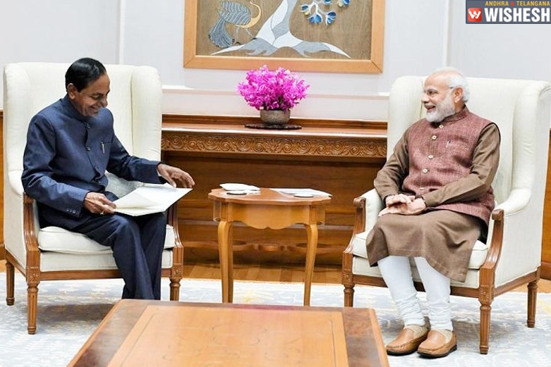 KCR gets Positive Nod From Narendra Modi