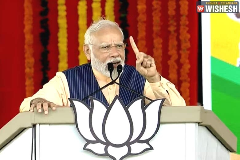 Narendra Modi accusations on KCR