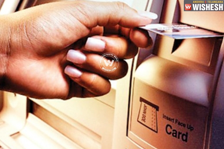 No Transaction Charge on any Bank ATM Until Dec 30: RBI