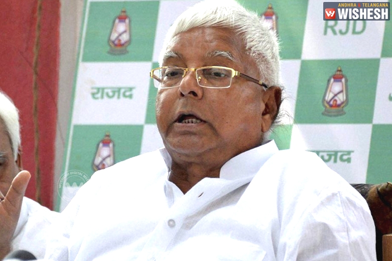 RJD Supremo Lalu Prasad Yadav Appears In CBI Court Over Fodder Scam Case