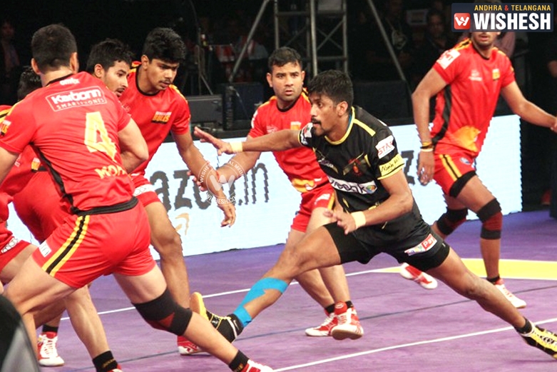 Telugu Titans Beat Bengaluru Bulls 32-24