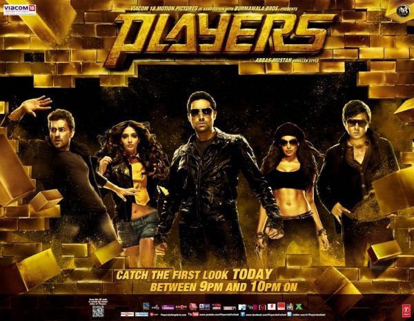 Bipasha's sexy moves of Desi Beats in PLAYERS - Enjoy full song video